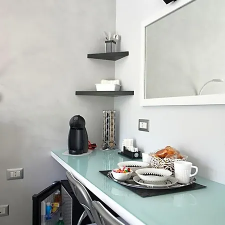 Costantino Oda ve Kahvaltı 4*